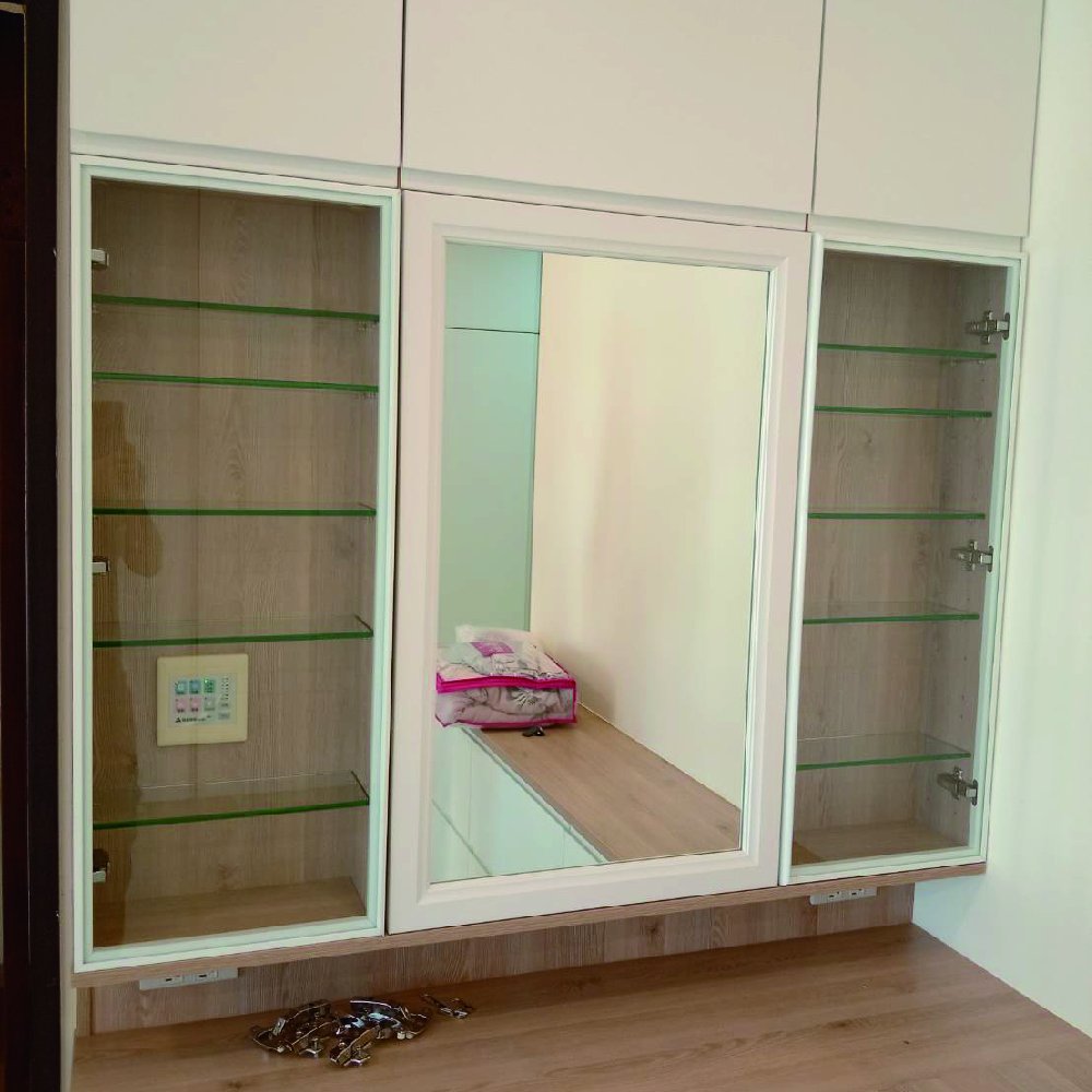 櫥櫃鋁框門